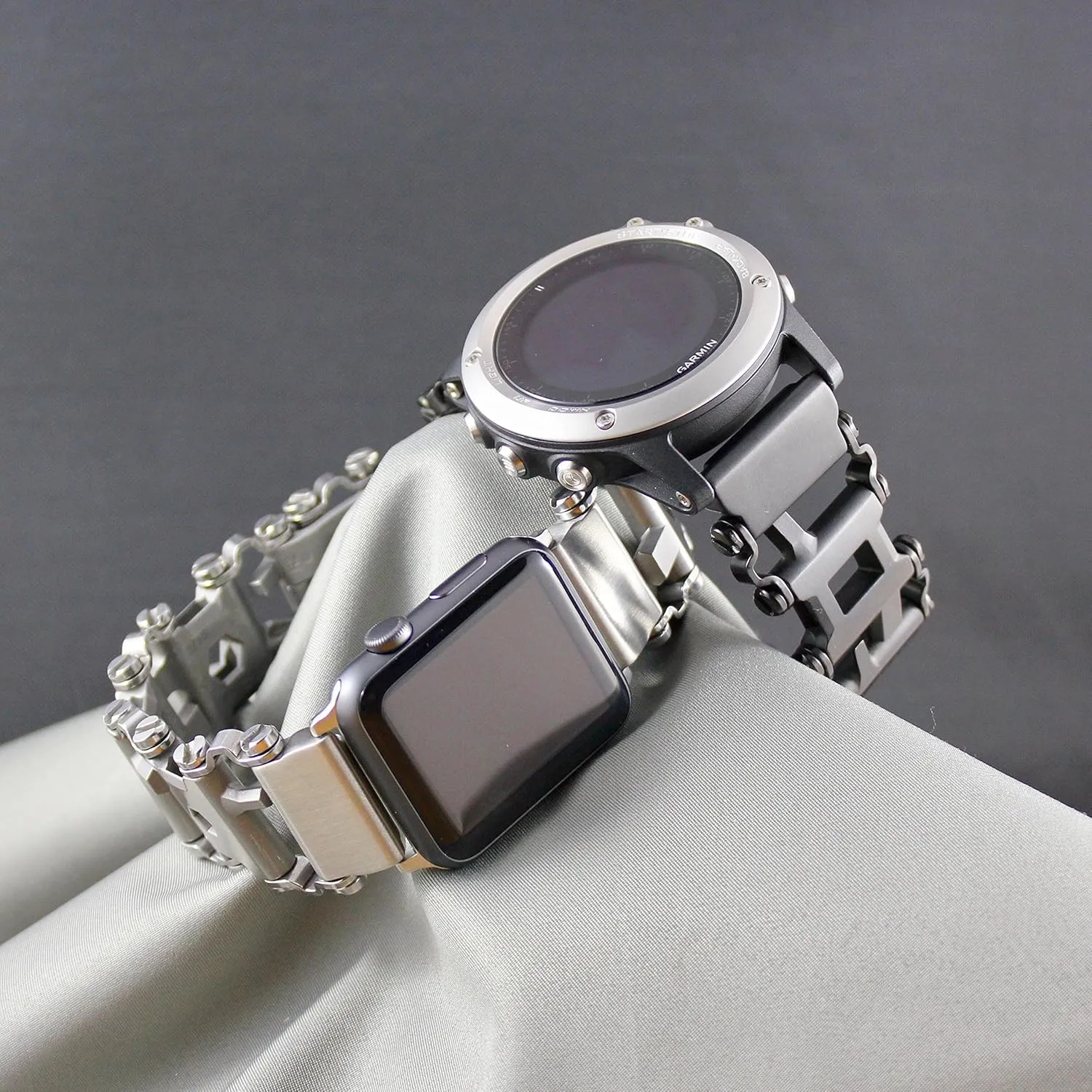 - Stainless Steel (Lug size 24mm, roam Stainless Steel, TREAD) Link- watch adapter compatible with LEATHERMAN TREAD 