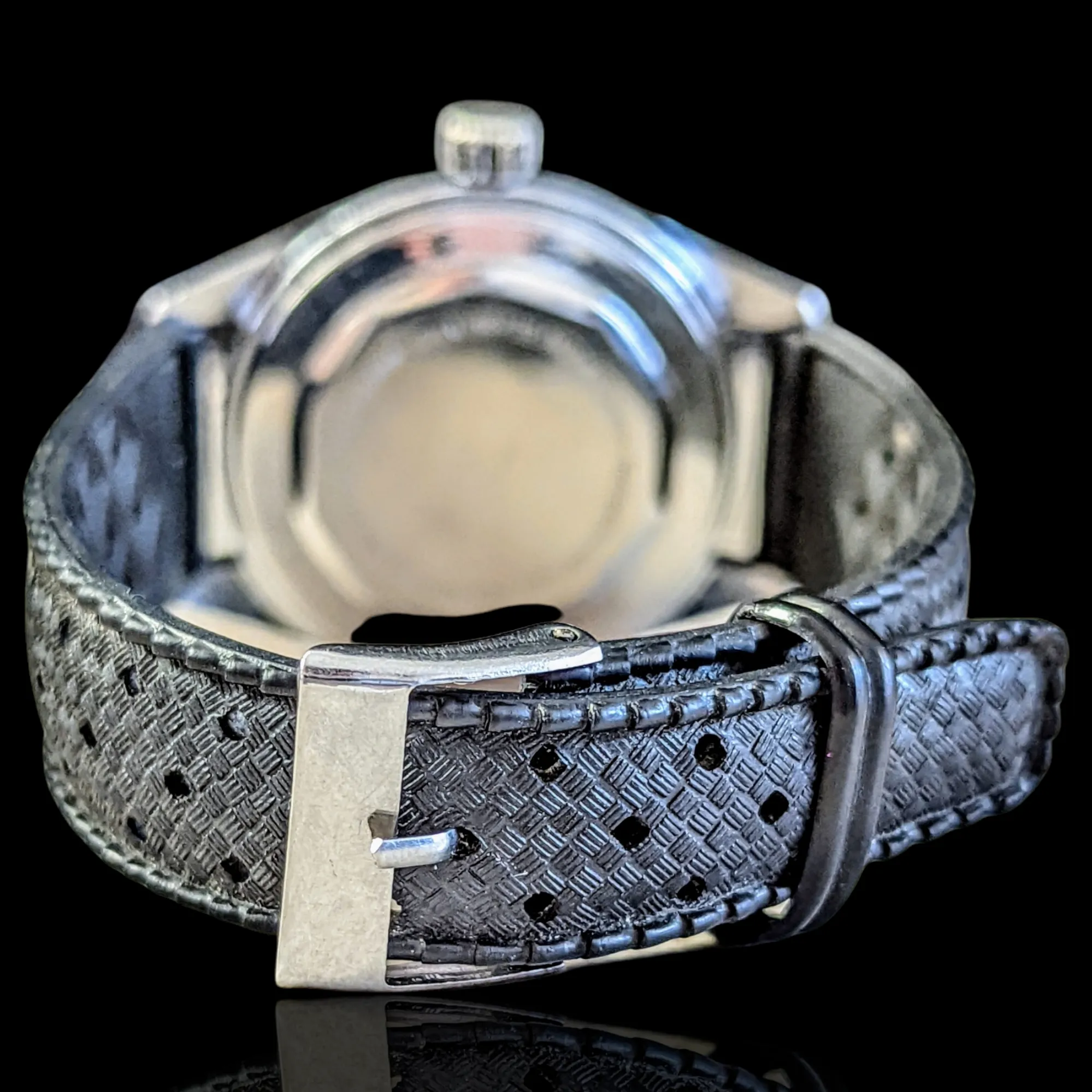 DORSET Self-Winding Diver Wristwatch Day/Date Indicator