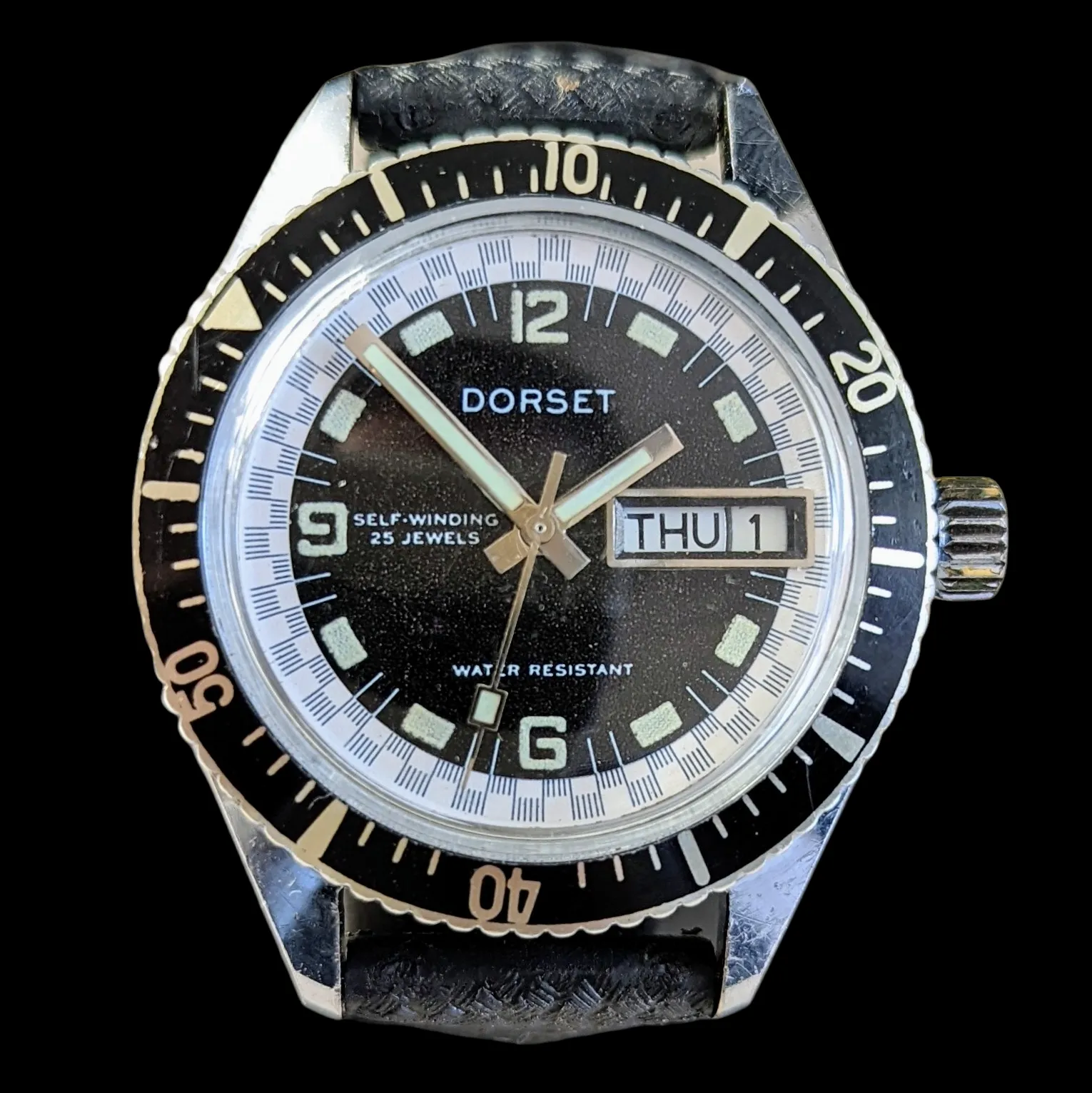 DORSET Self-Winding Diver Wristwatch Day/Date Indicator