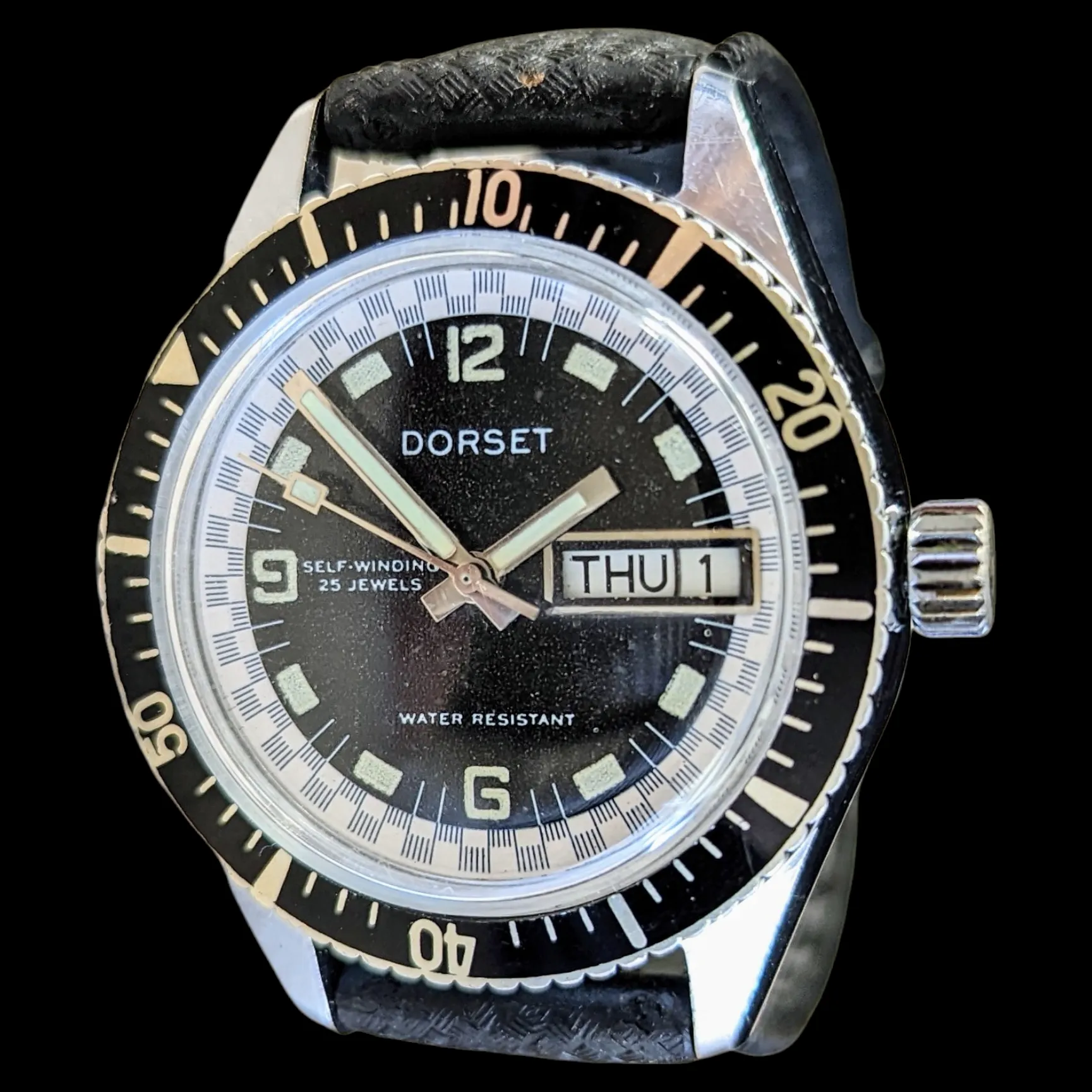 DORSET Self-Winding Diver Wristwatch Day/Date Indicator