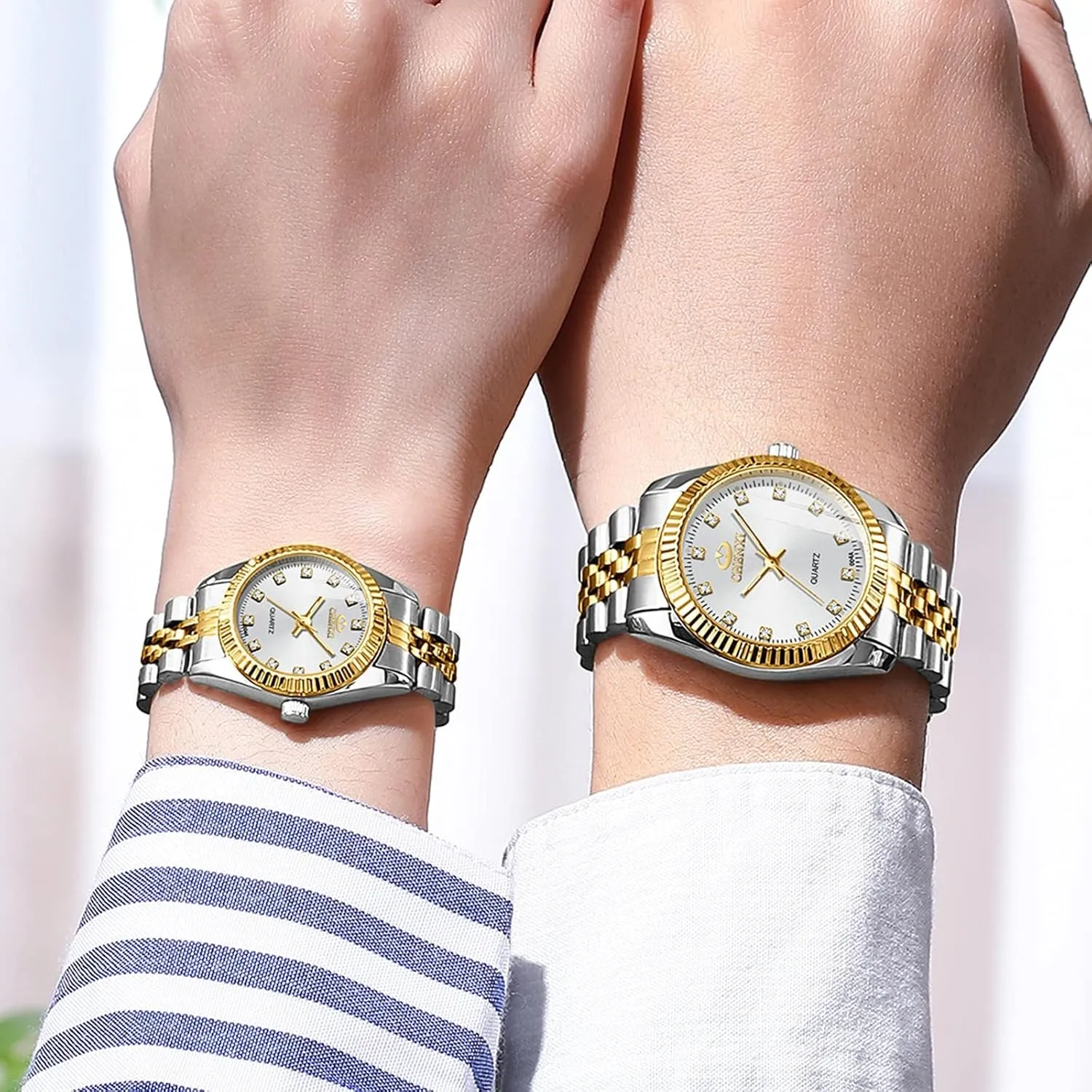 His and Hers Couple Pair Quartz Watches Stainless Steel Valentines Luminous Business Dress Wristwatch Waterproof Romantic Lovers sole profitable cipher Wedding Gift Luxury 