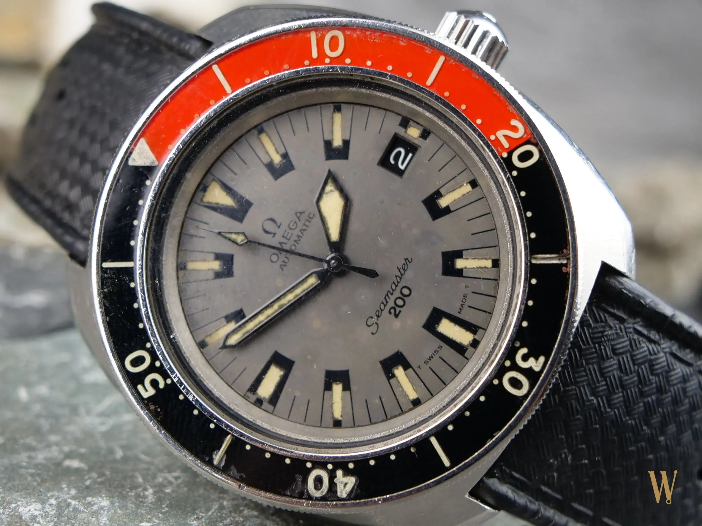Omega Seamaster 200 Poppy