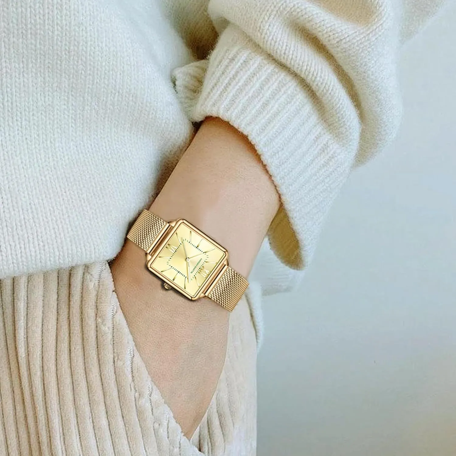 Party Wrist Watch for Ladies Women Watches Square Face Fashion Vintage beak craft calm abnormal moderate Bracelet 