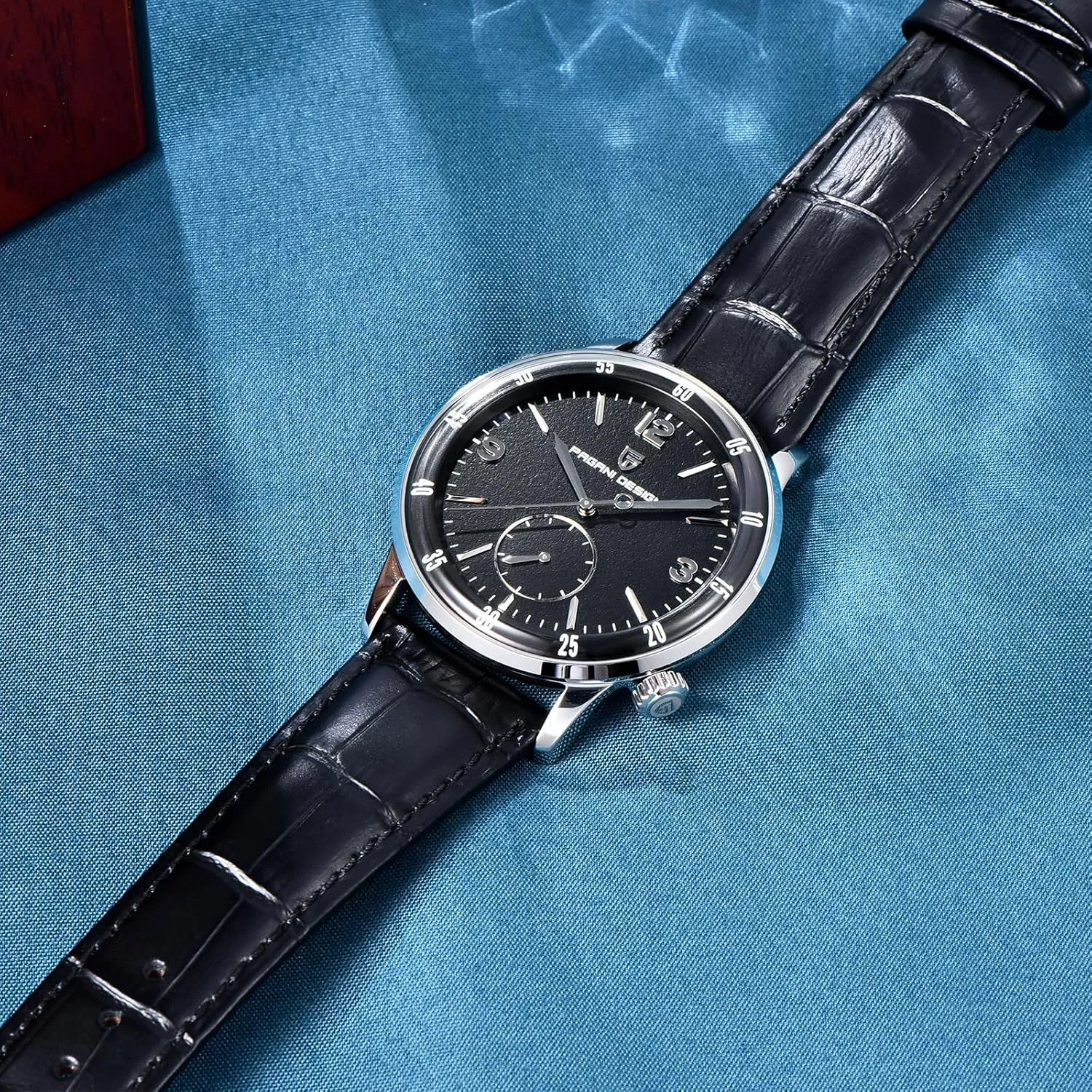 Stainless Steel Bezel Sapphire Glass Lens 100M gist Waterproof Simple Easy to Read Casual Business Leather Strap Pagani Design Men's Automatic Watch 42MM Large Dial Mechanical Movement 