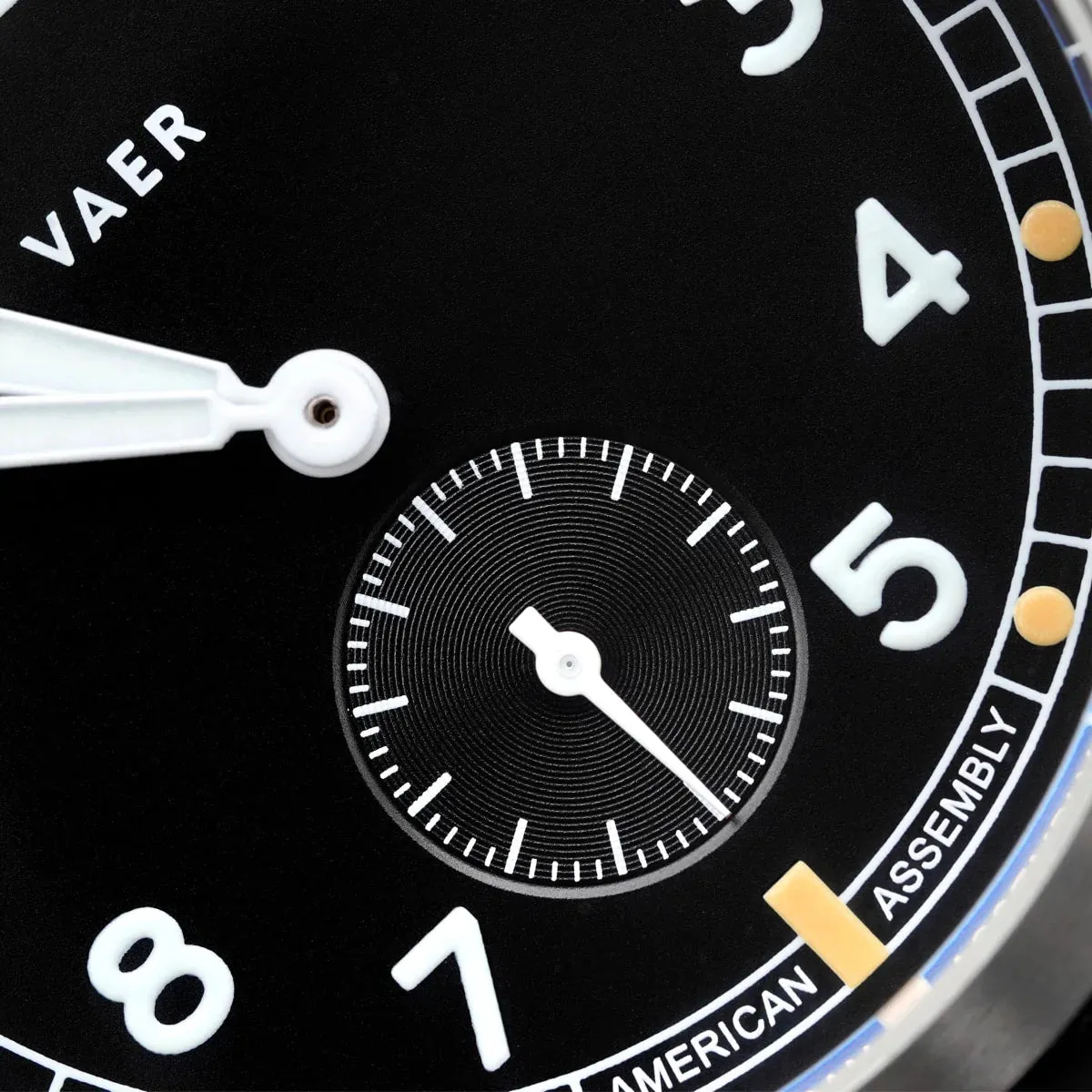 VAER Watch C5 Dirty Dozen - 40mm Ameriquartz