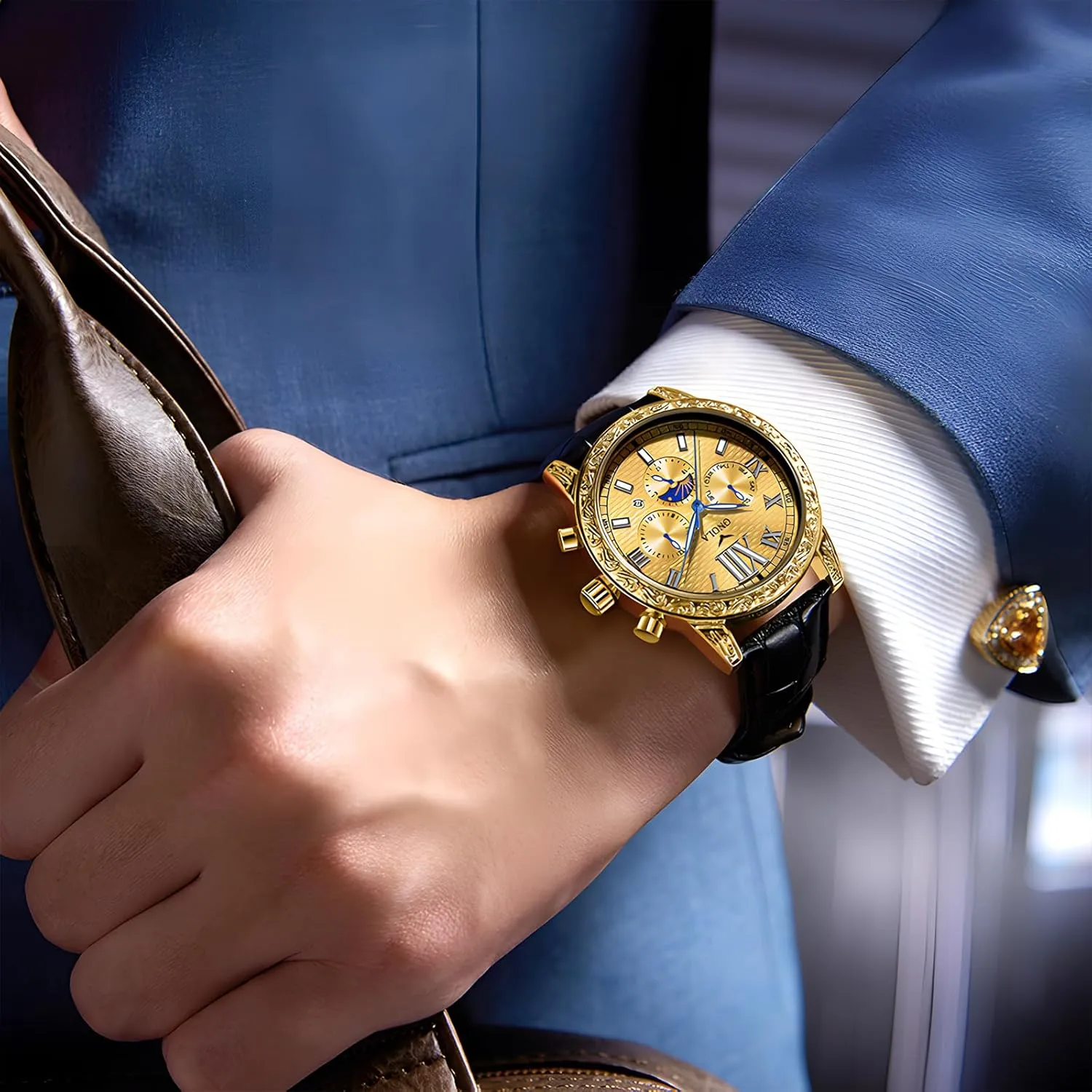 Watch Men's Business Mechanical Watch Fully Automatic Men's Mechanical Watch Comfortable Leather Strap Large Gold Watch Three corrosion Eye Timing Dial 24-Hour Moon Phase Display Calendar 