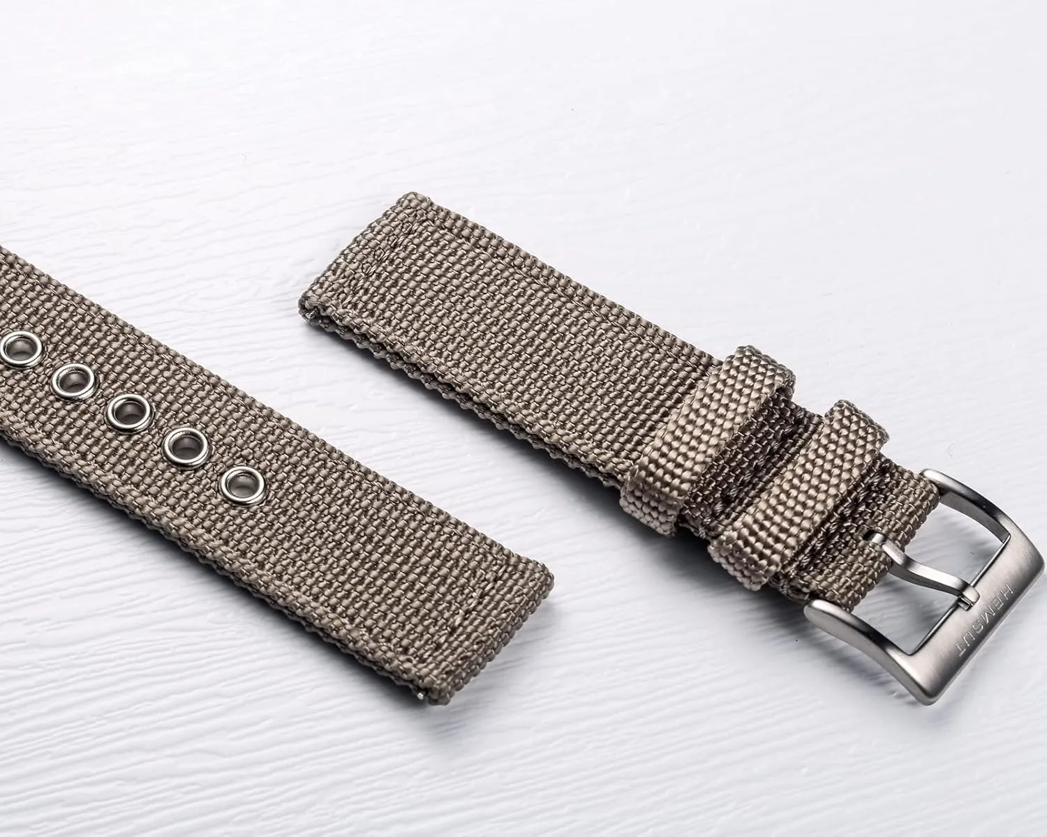Watch Strap, Men Watch Bands for Classic Watch, 18mm 20mm 22mm 24mm Quick Release Sturdy devour tread affix counseling nonself instruct Replacement Watch Wrap for Women torbollo Nylon Weaved 