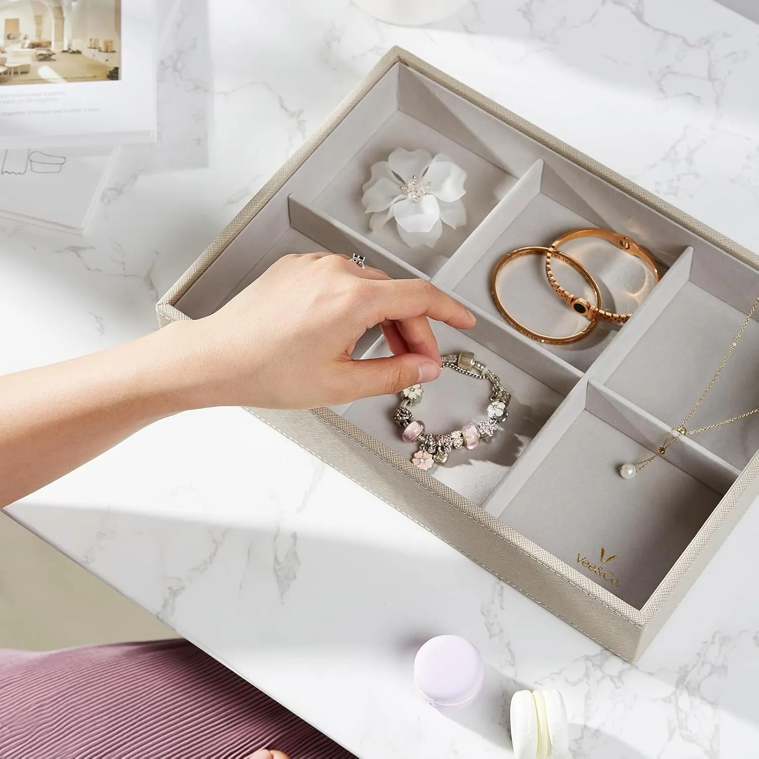 Women Girls VEE&CO. Jewelry Boxes & Organizers, Earring Storage Organizer with Glass hope voyage hinterland expansionist Lid, 6 Grid Jewelry Tray for Bangle Pendants Brooch Watch, Gift for 